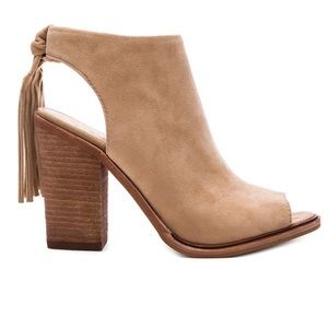 Vince Camuto Booties